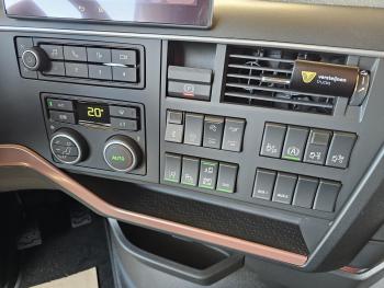 Volvo FH 780 AERO / 6x2/4 / RETARDER / GLOBE XL